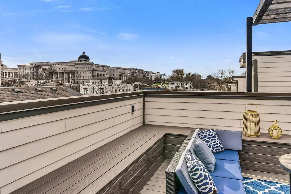 Beautiful Nashville Home - Broadway Escape Holiday home
