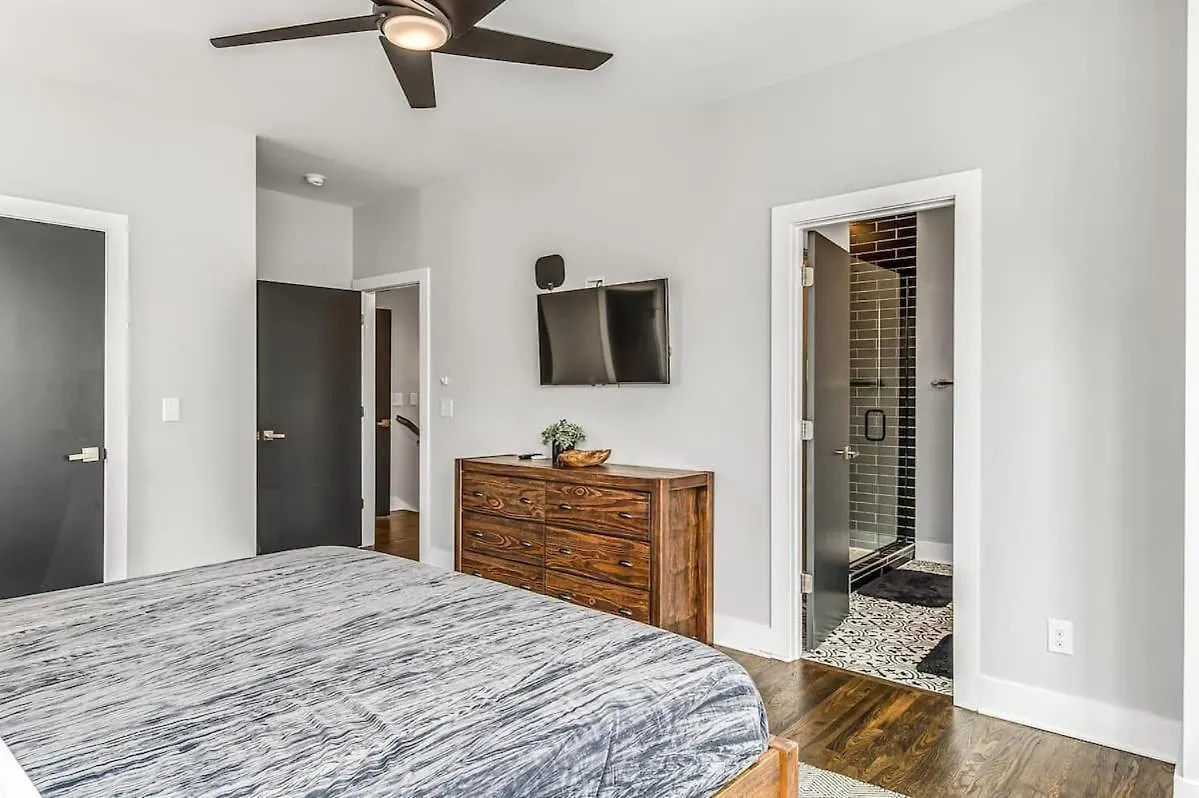 Beautiful Nashville Home - Broadway Escape Holiday home